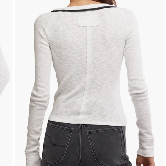 Free People We The Free Tipton Raw Edge Button-Up Top. Size Small. NWOT. - Picture 2 of 12